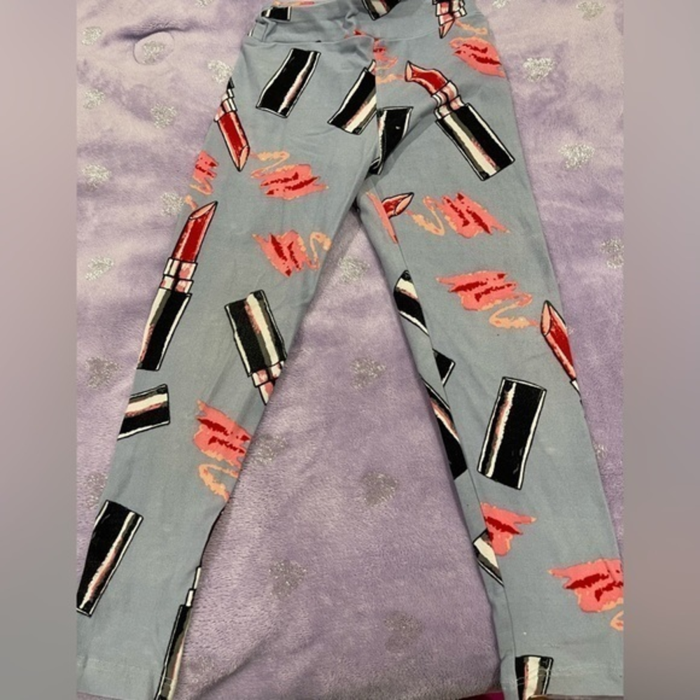 Lularoe kids blue-gray lipstick‎ leggings